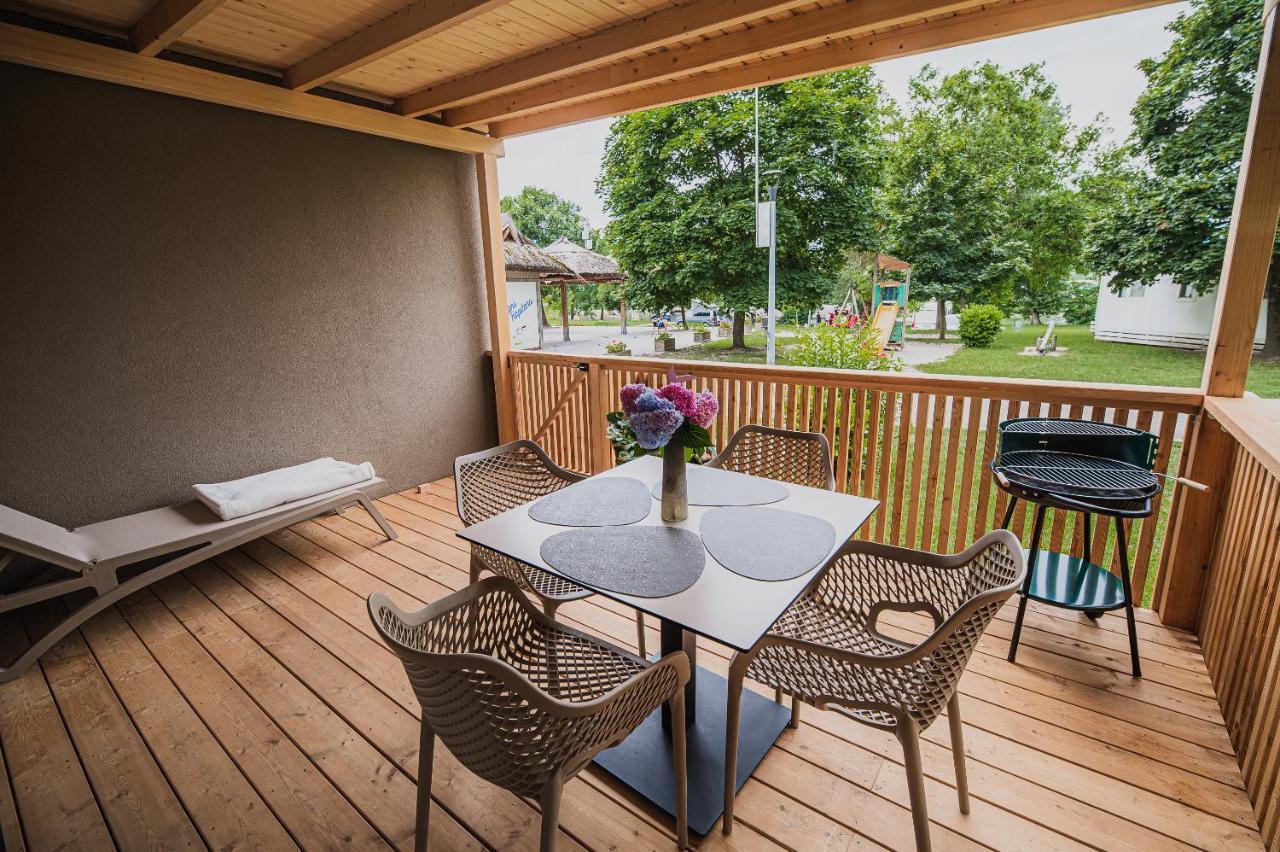 Premium Mobile Homes With Thermal Riviera Tickets Catez ob Savi Exterior photo