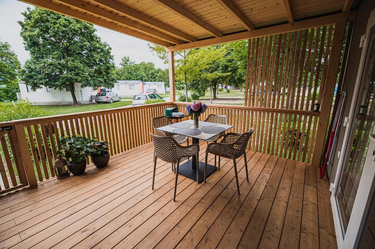 Premium Mobile Homes With Thermal Riviera Tickets Catez ob Savi Exterior photo