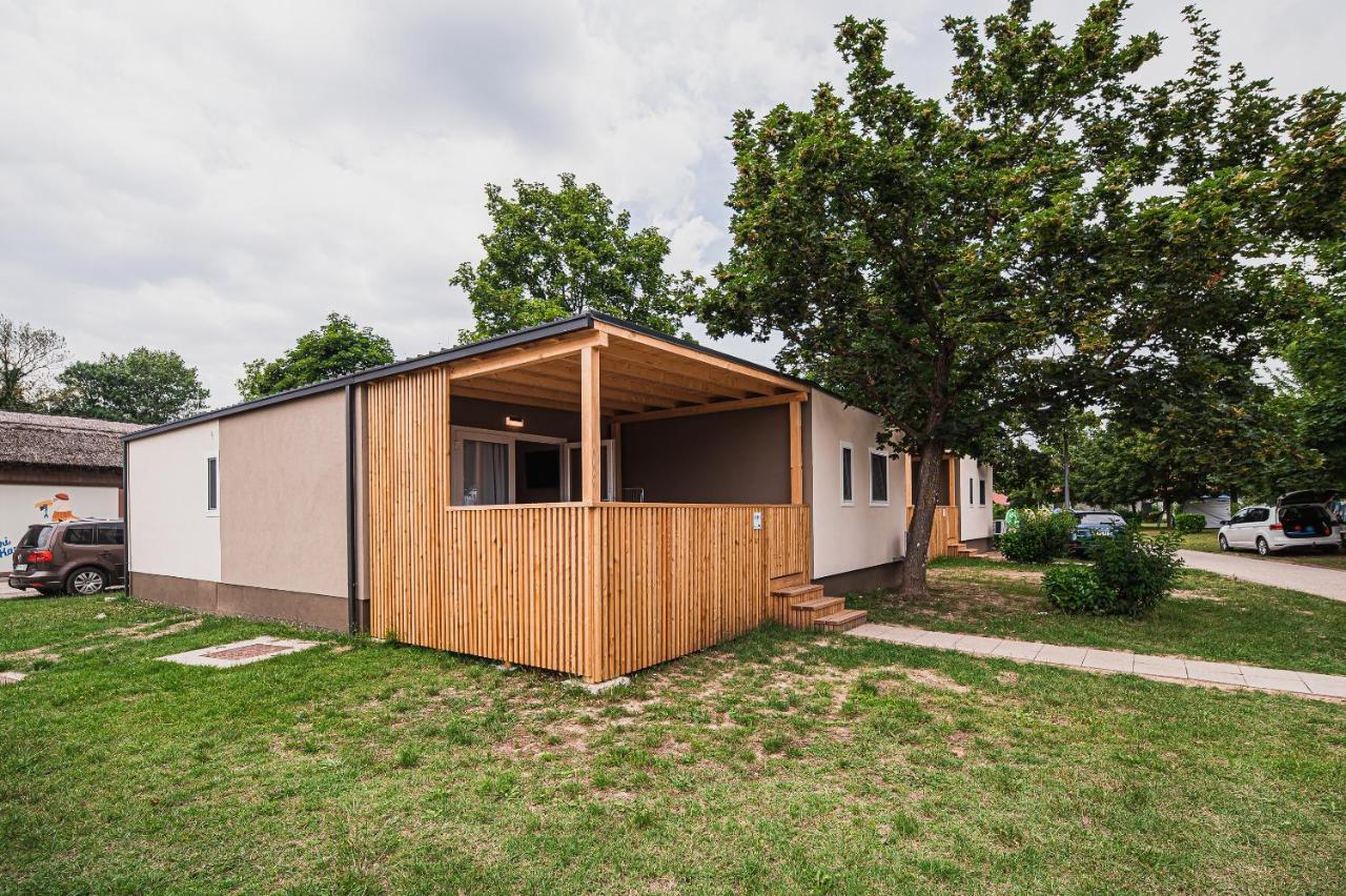 Premium Mobile Homes With Thermal Riviera Tickets Catez ob Savi Exterior photo